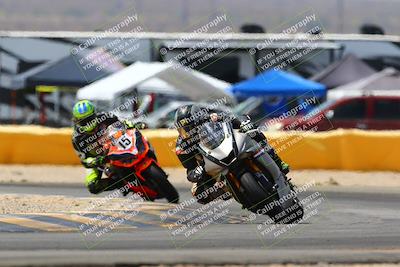 media/Apr-09-2022-SoCal Trackdays (Sat) [[c9e19a26ab]]/Turn 2 (1140am)/